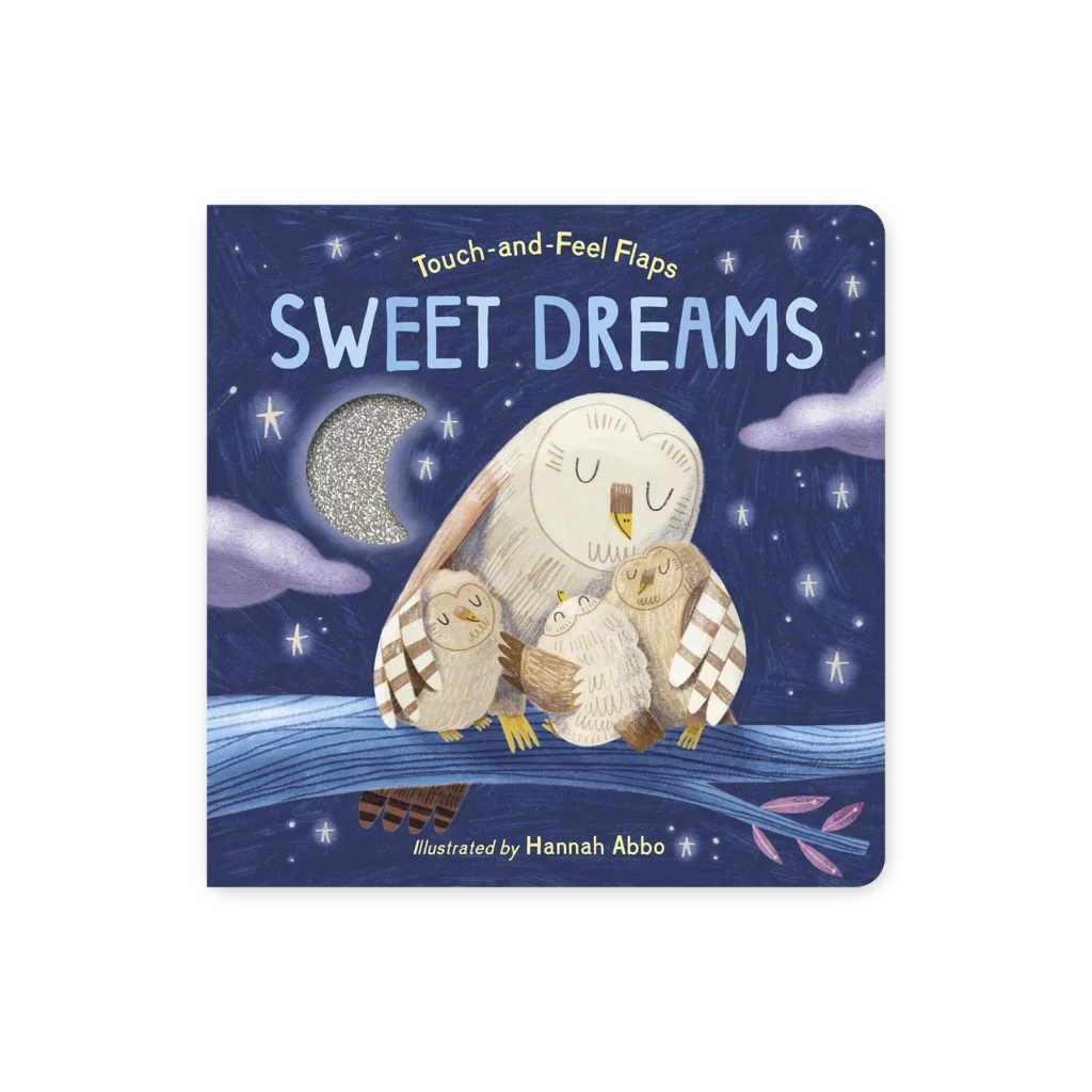 Okładka książki „Sweet Dreams” – sowa z trzema pisklętami na gałęzi nocą, księżyc z brokatem i gwiazdy na granatowym tle